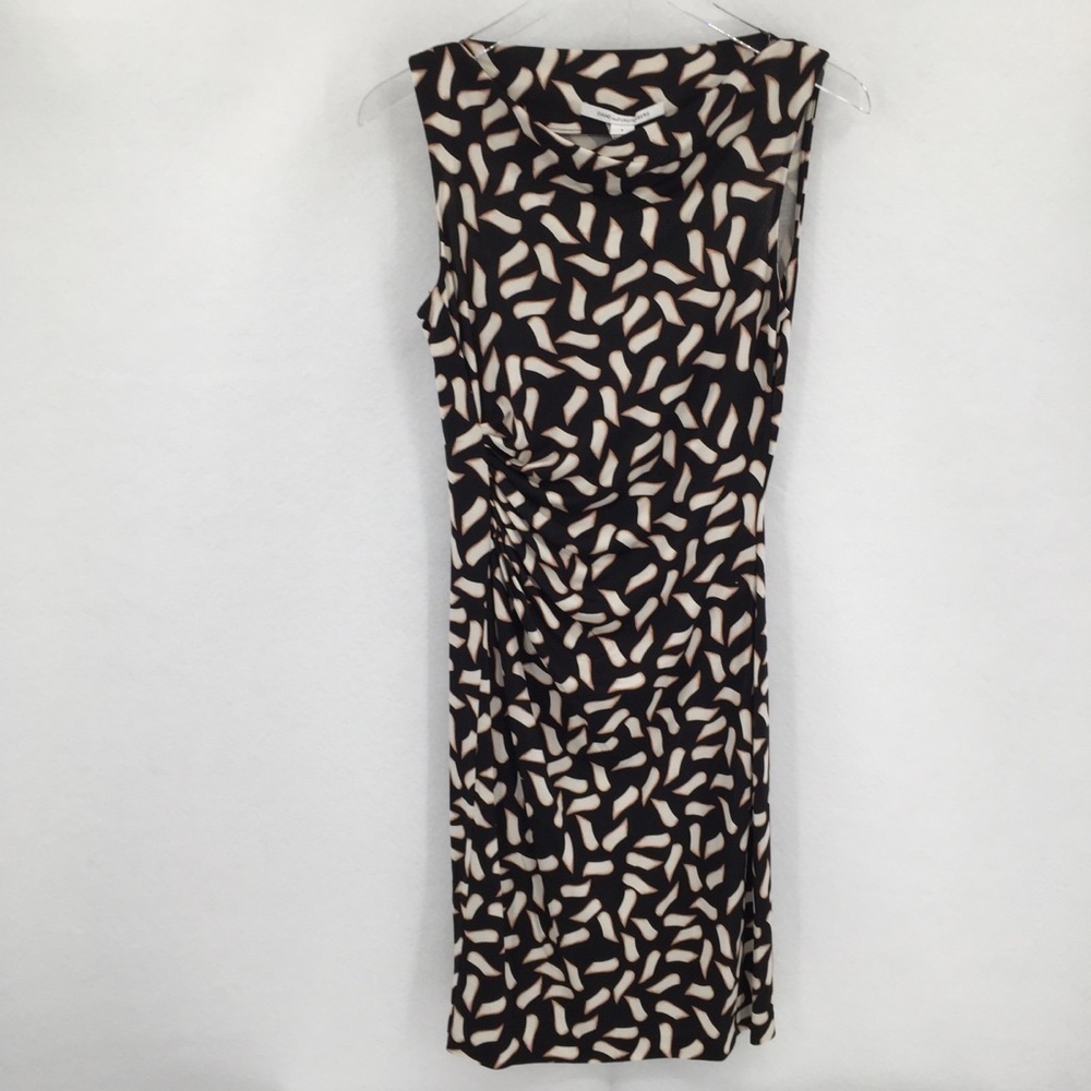 DVF Diane von Furstenberg Glasmary Snake Flutter Warm dust dress silk new 6